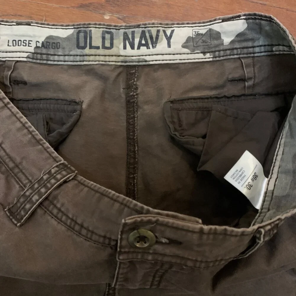 Old Navy Mena Gray Cargo Pants Multiple Pockets Relaxed Fit Sz 34.5 100% Cotton‎